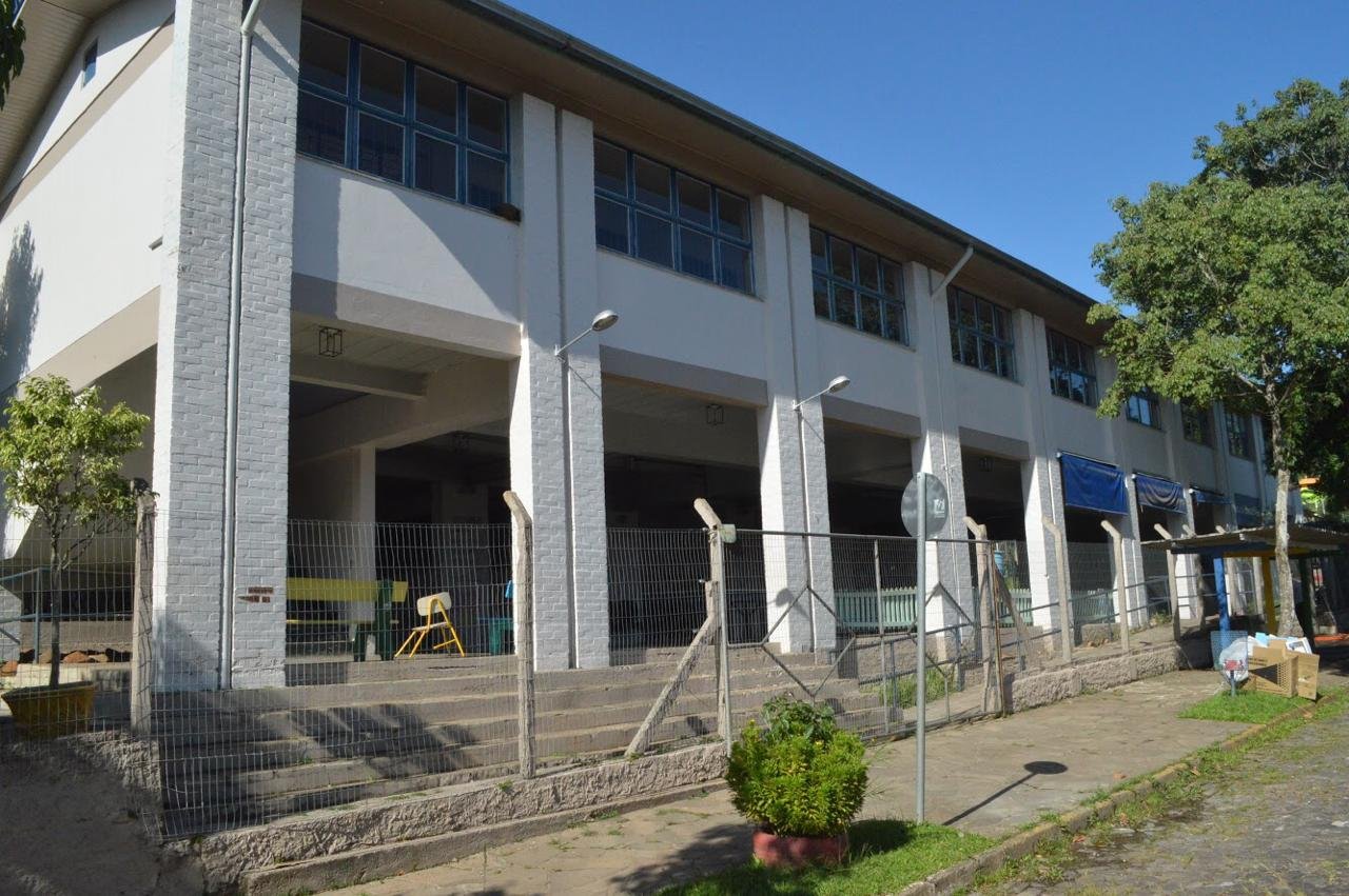 Decreto foi assinado pelo prefeito, Martin Cesar Kalkmann, no final da tarde desta quinta-feira.