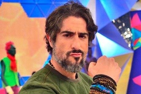 Marcos Mion comanda o 'Live Legend&aacute;rios' neste s&aacute;bado