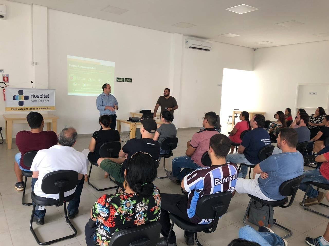 Funcion&aacute;rio de empresas participaram de oficinas em S&atilde;o Borja