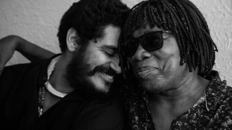 Criolo e Milton Nascimento &agrave; frente do 'Existe Amor'