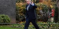 Boris Johnson voltará ao trabalho nesta segunda