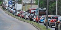 Trânsito intenso em Porto Alegre nesta segunda