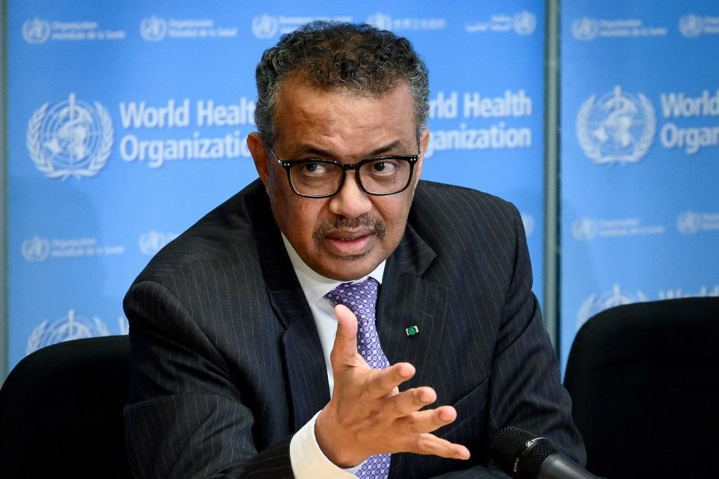 Diretor-geral da Organiza&ccedil;&atilde;o Mundial da Sa&uacute;de alerta que pandemia de Covid-19 n&atilde;o est&aacute; perto de acabar