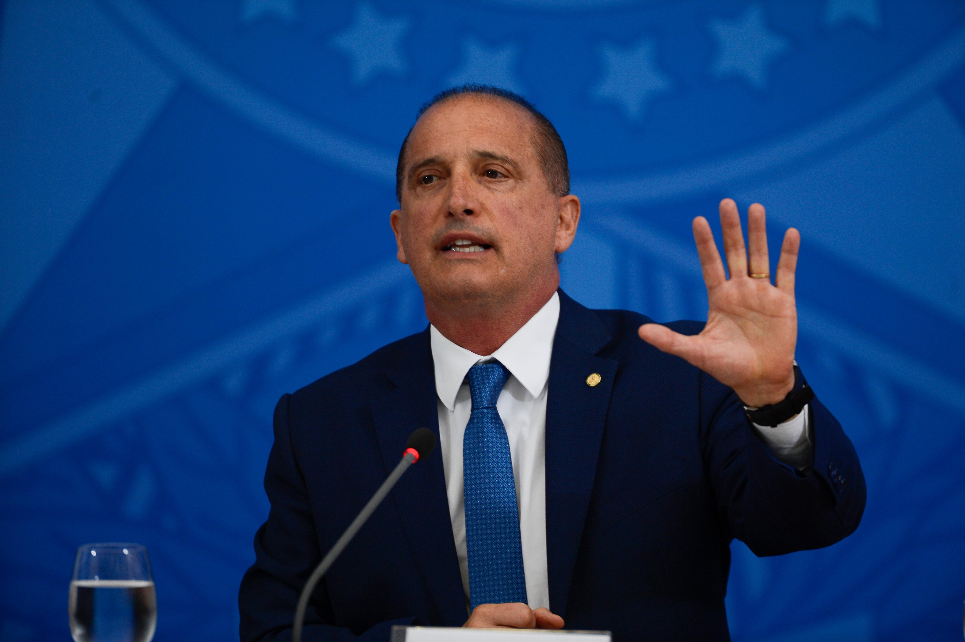 Lorenzoni afirmou que h&aacute; 1.913 institui&ccedil;&otilde;es desse tipo no Brasil