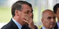 Bolsonaro já disse que o resultado dos exames deu negativo, mas se recusou a divulgar os papéis