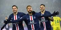 Com a decisão, Neymar e os companheiros ajudaram o PSG a conquistar o tricampeonato francês