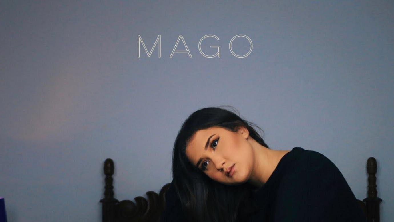 Cammie vai apresentar m&uacute;sicas como "Despedida" e "Mago" em sua live no domingo &agrave;s 20h30min