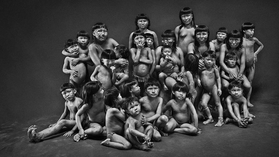 Imagem do 'Manifesto Ind&iacute;gena 2020', promovido por Sebasti&atilde;o Salgado