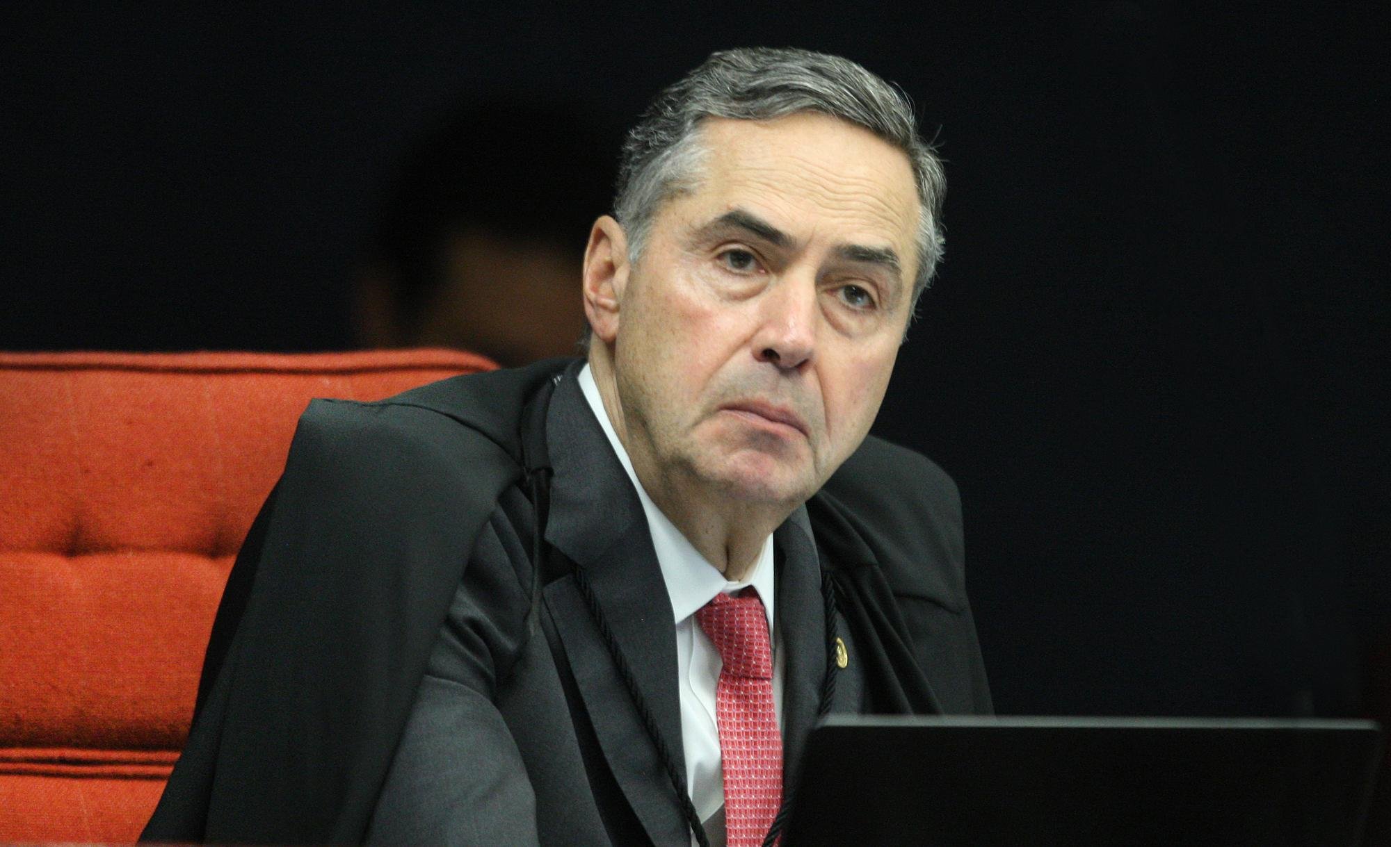 Ministro Lu&iacute;s Roberto Barroso admitiu que a data do pleito, cujo primeiro turno est&aacute; marcado para 4 de outubro, pode mudar