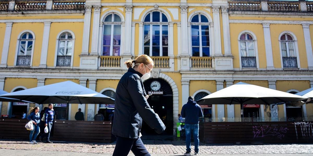 Porto Alegre ter&aacute; sol e m&aacute;xima de 19&deg;C