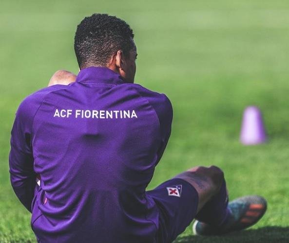 Tr&ecirc;s atletas da Fiorentina testaram positivo para o novo coronav&iacute;rus
