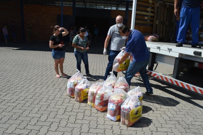 Ser&atilde;o entregues 535 cestas b&aacute;sicas em Flores da Cunha, a partir da pr&oacute;xima segunda-feira