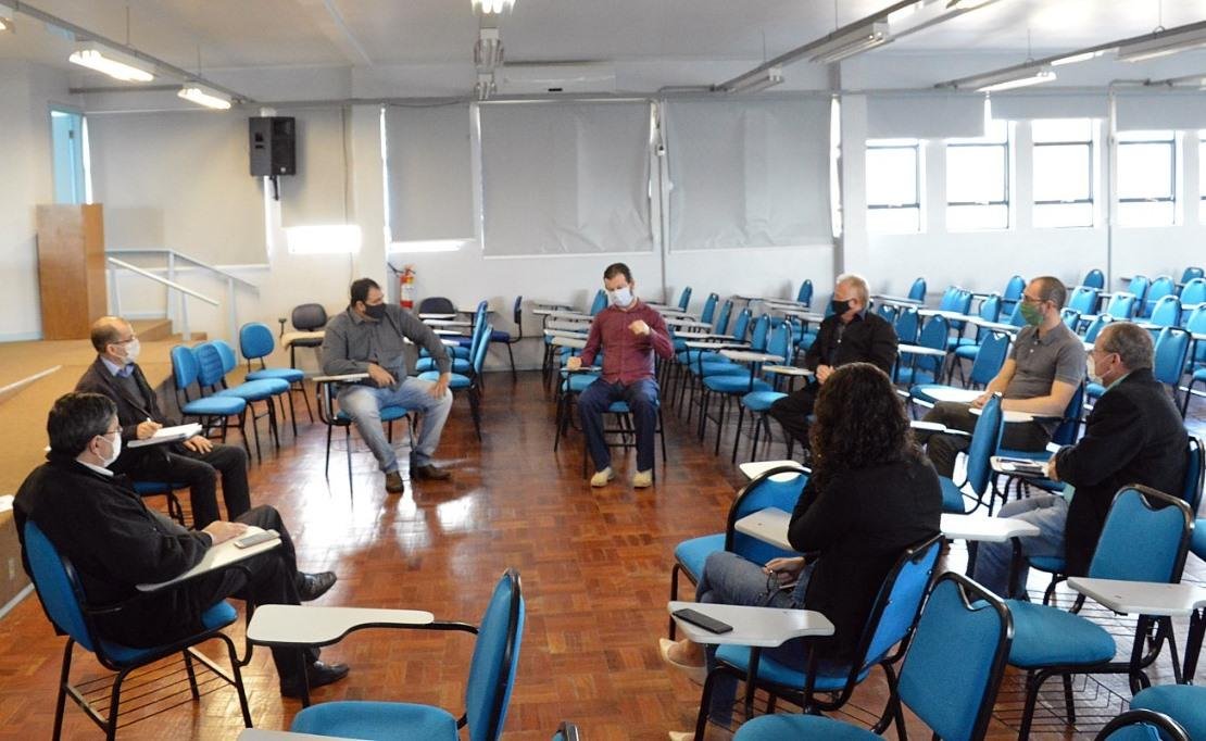 Reuni&atilde;o entre UFSM e Amzop foi realizada nesta segunda-feira