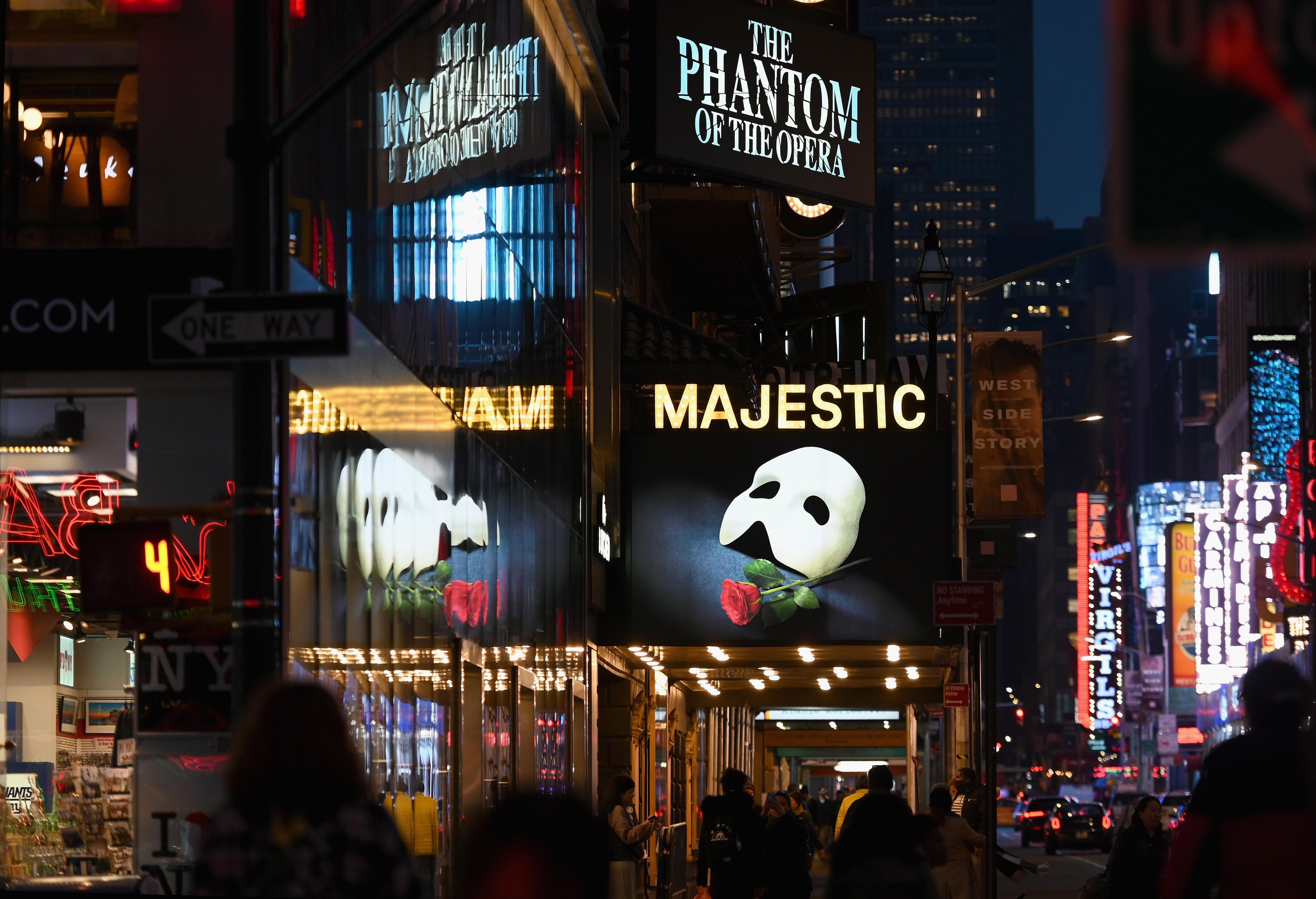 Os amados teatros da Broadway, em Nova York, n&atilde;o reabrir&atilde;o at&eacute; setembro