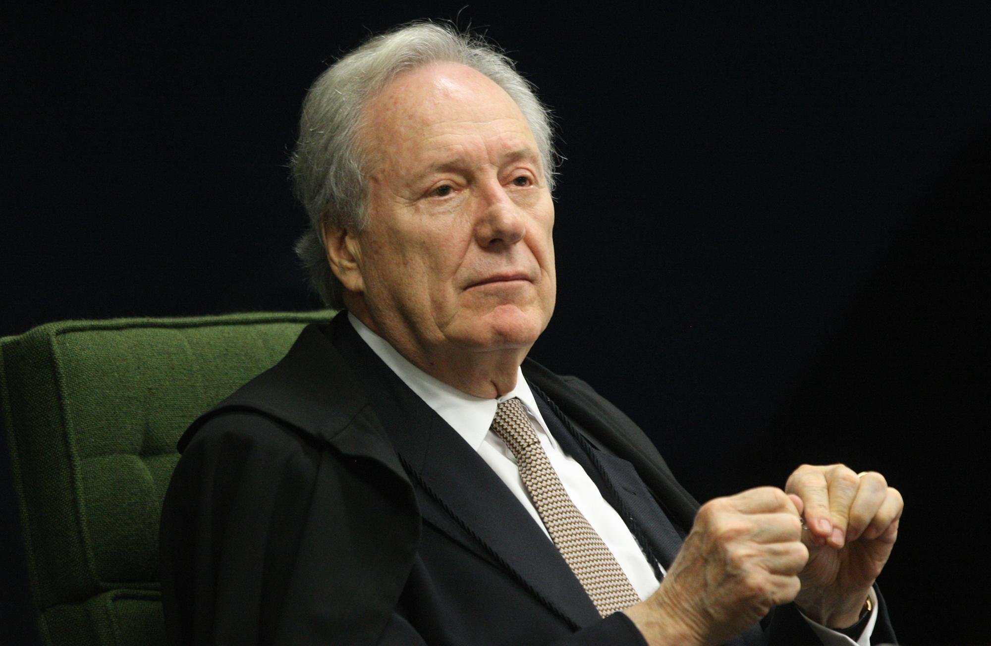 Ministro do STF deve decidir nesta quarta se exames de Bolsonaro ser&atilde;o divulgados