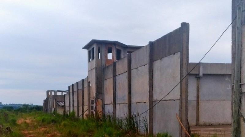 Estabelecimento prisional deve gerar 672 novas vagas ap&oacute;s conclus&atilde;o dos trabalhos no prazo de um ano