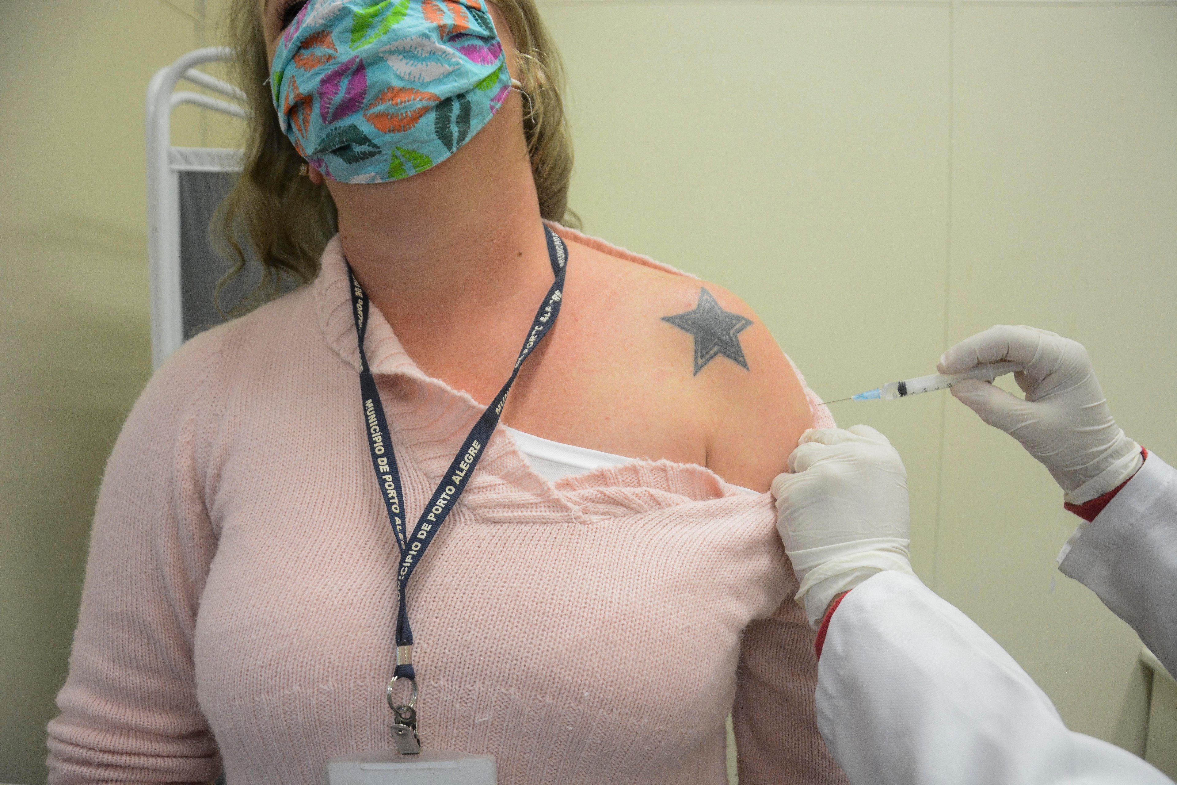 Vacina&ccedil;&atilde;o contra a gripe em Porto Alegre