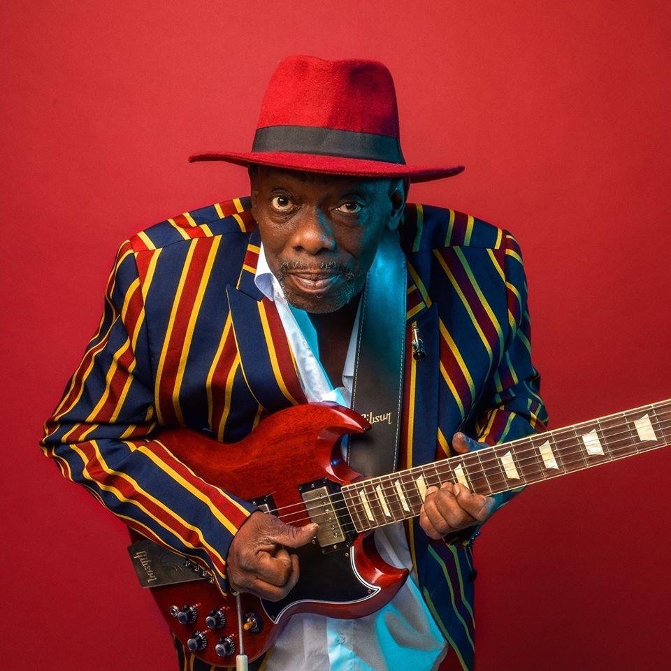 O m&uacute;sico Lucky Peterson morreu aos 55 anos