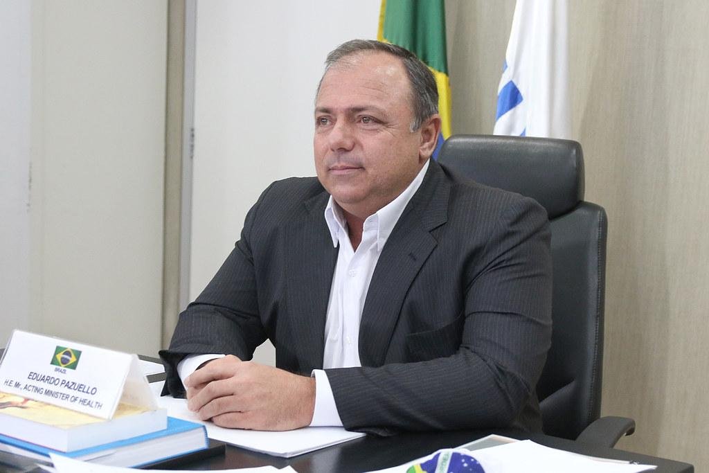 Pazuello assumiu interinamente o cargo de ministro da Sa&uacute;de ap&oacute;s a sa&iacute;da de Nelson Teich na sexta