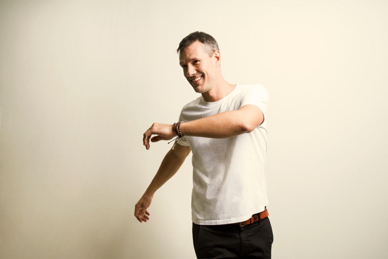 Eduardo Pitta se apresenta hoje, &agrave;s 18h, no "Correio do Povo ao Vivo L&aacute; em Casa"