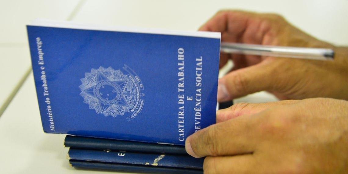 O Estado com mais pedidos foi S&atilde;o Paulo (149.289), seguido por Minas Gerais (53.105) e Rio de Janeiro (42.693)