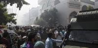 Avião caiu em área residencial de Karachi