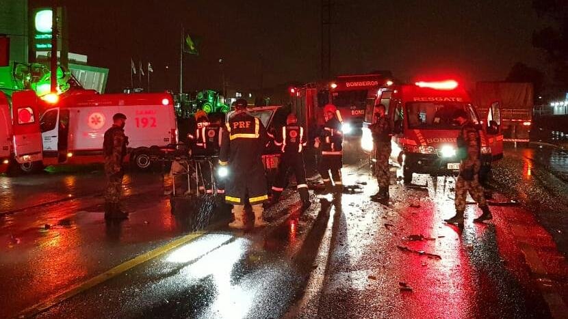 Acidente aconteceu na noite desse s&aacute;bado