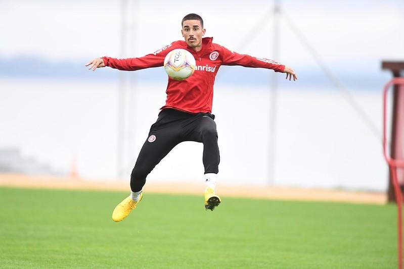 Thiago Galhardo demonstrou interesse em permanecer no Inter