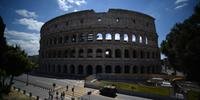 Coliseu de Roma foi aberto após quase três meses fechado devido à pandemia