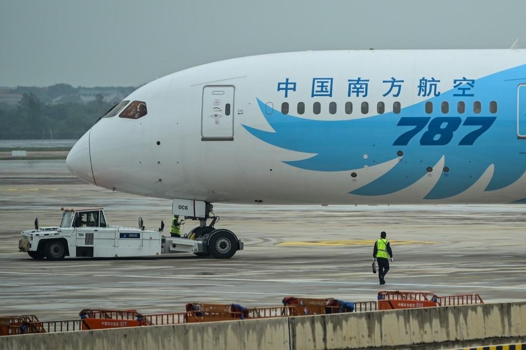Voos de empresas chinesas para os EUA ser&atilde;o suspensos