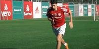 Coordenador da preparação física, Cristiano Nunes, prevê que recuperação de Dourado poderá durar até 