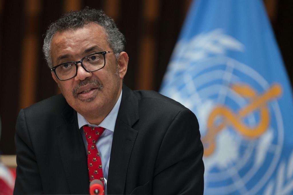 Diretor-geral da Organiza&ccedil;&atilde;o Mundial de Sa&uacute;de voltou a insistir na necessidade de se encontrar e isolar os casos suspeitos, tratando os que foram confirmados