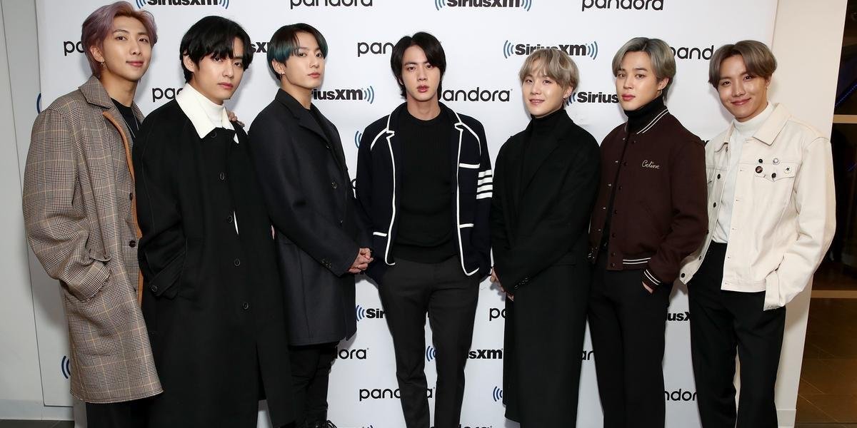 O BTS (Bangtan Sonyeondan) &eacute; um dos maiores fen&ocirc;menos musicais do mundo