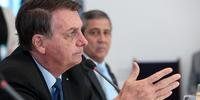 Bolsonaro confirmou parcelas de R$ 300 no auxílio emergencial