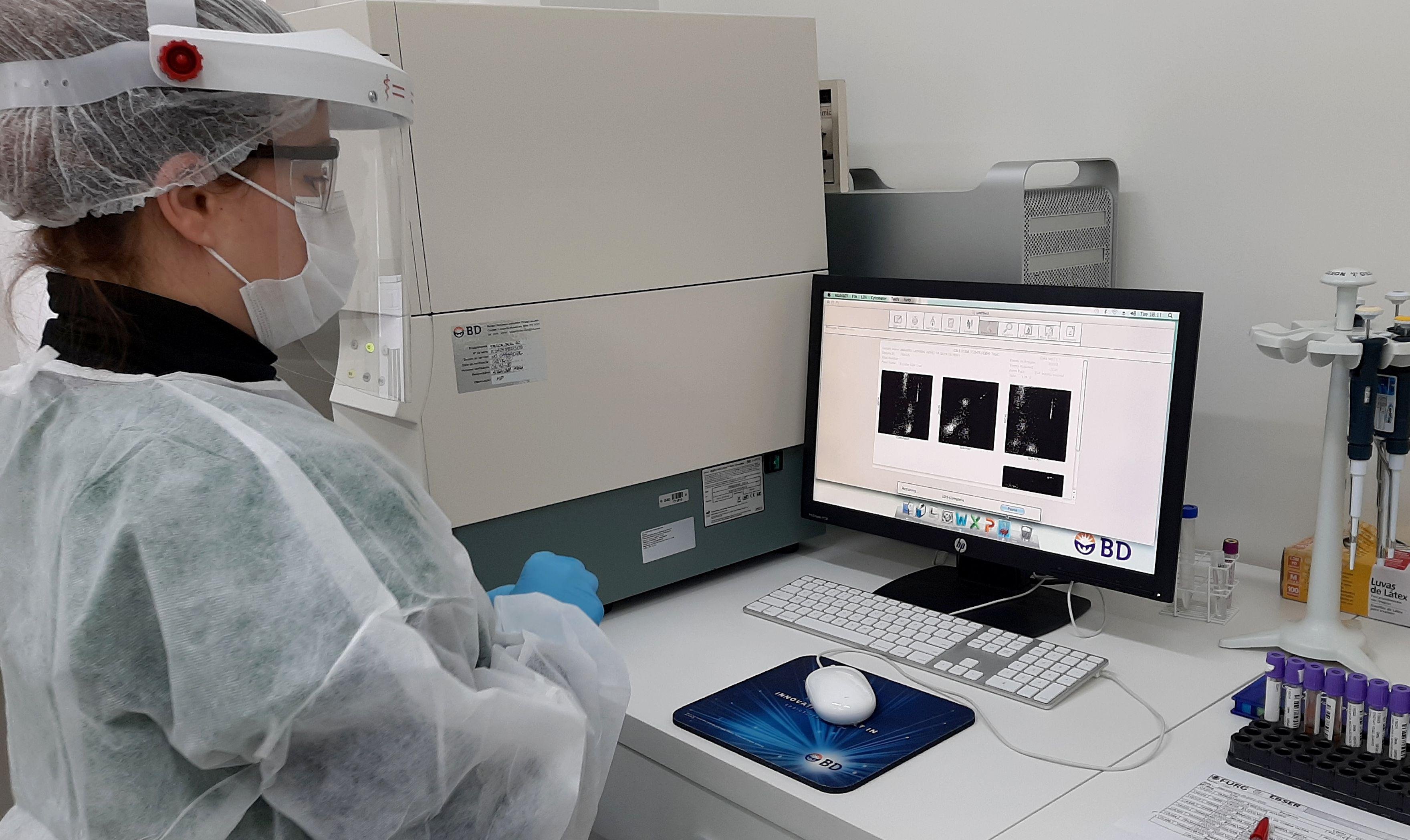 No laborat&oacute;rio ser&atilde;o realizados testes RT-PCR(biologia molecular), que analisam secre&ccedil;&otilde;es respirat&oacute;rias de pacientes com suspeitas de coronav&iacute;rus