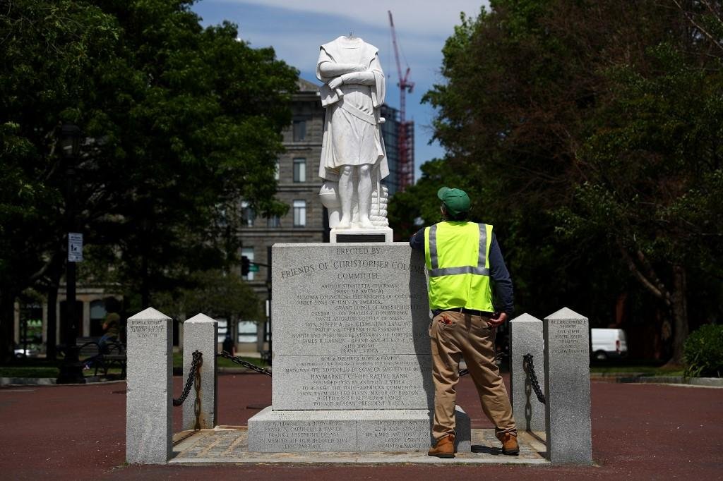 Est&aacute;tua do navegador genov&ecirc;s chegou na Am&eacute;rica em 1942 financiado pela Corte Espanhola