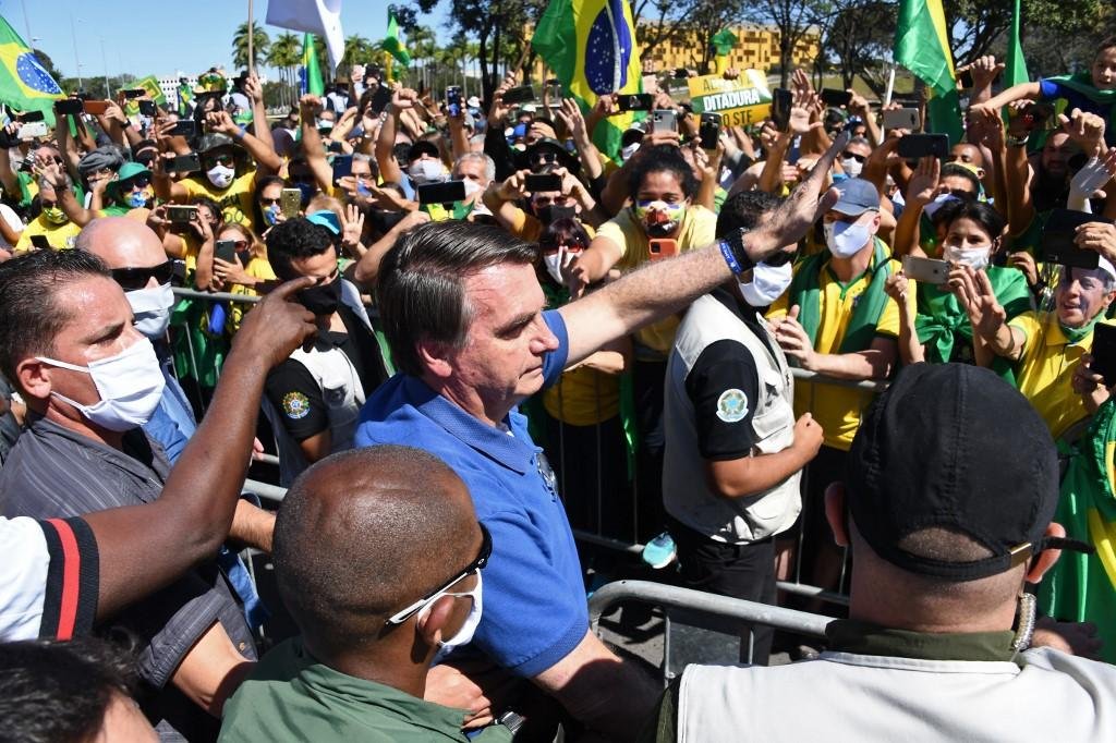 Apoiadores criticaram decis&atilde;o de recriar Minist&eacute;rio das Comunica&ccedil;&otilde;es