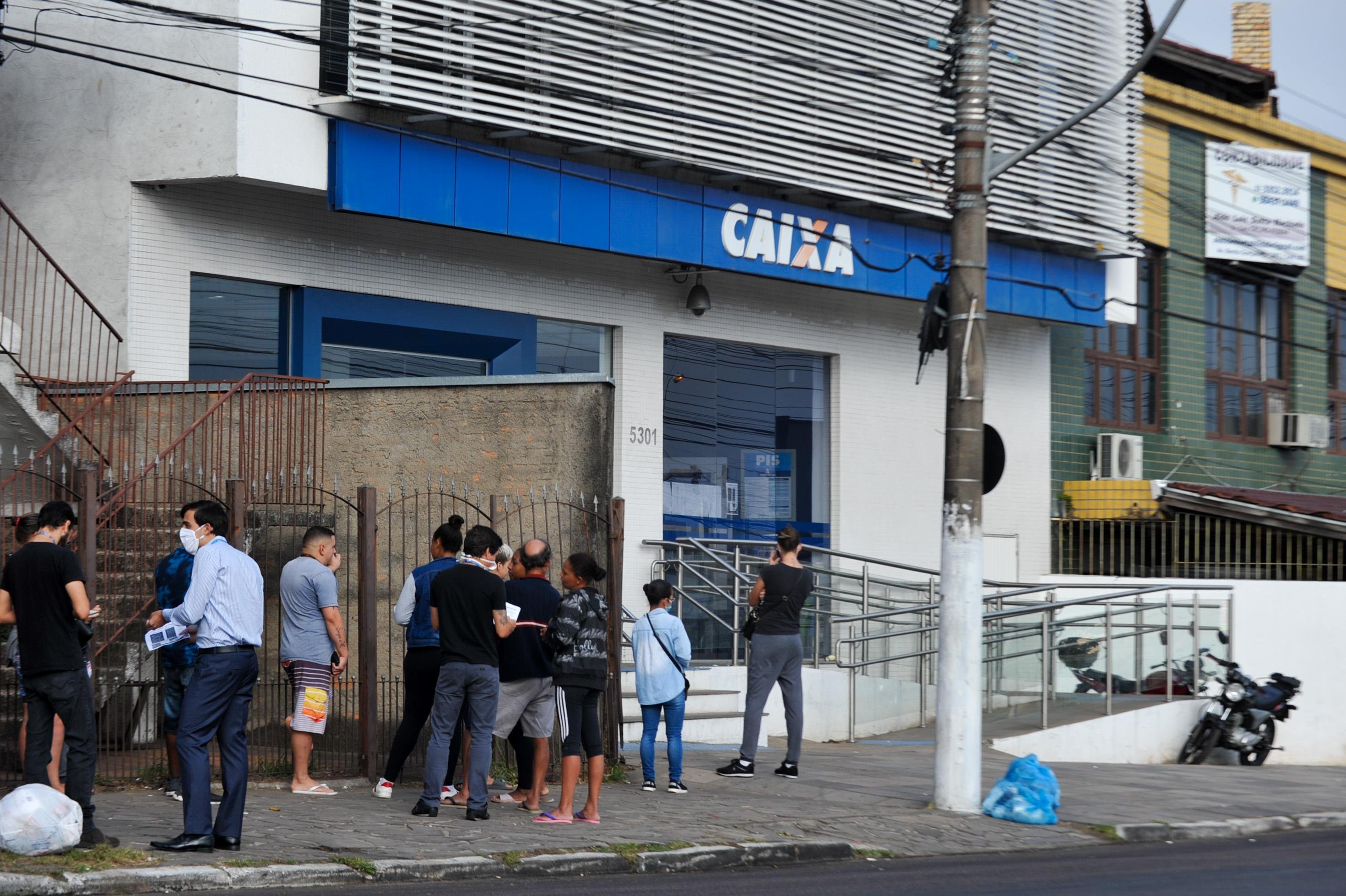 Com isso, a Caixa conclui o pagamento da segunda parcela para 30 milh&otilde;es de pessoas