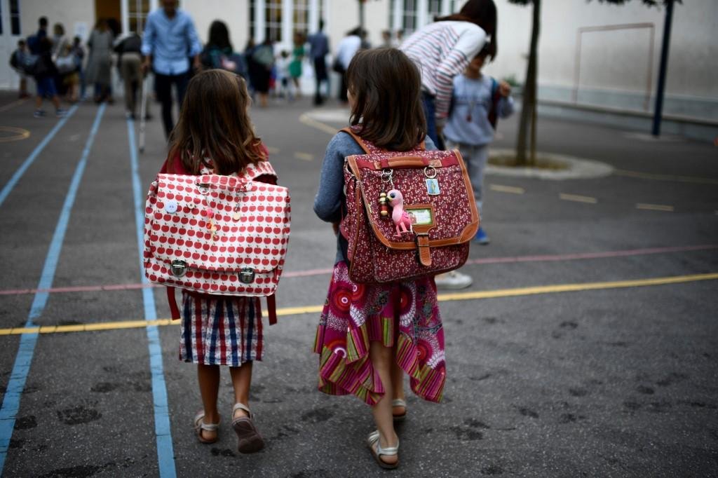 De acordo com estudo, quem tem menos de 20 anos tem menores chances de contrair Covid-19