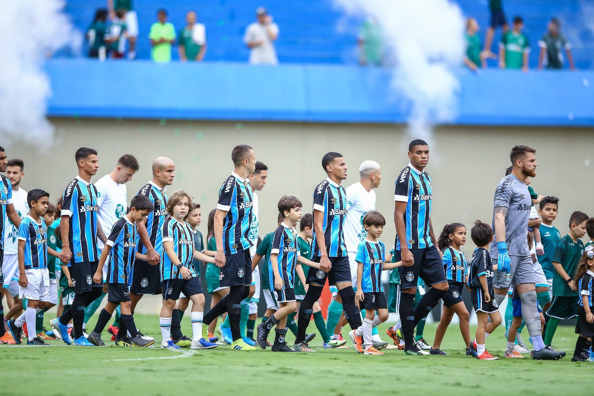 Gr&ecirc;mio assegurou continuidade do grupo de transi&ccedil;&atilde;o