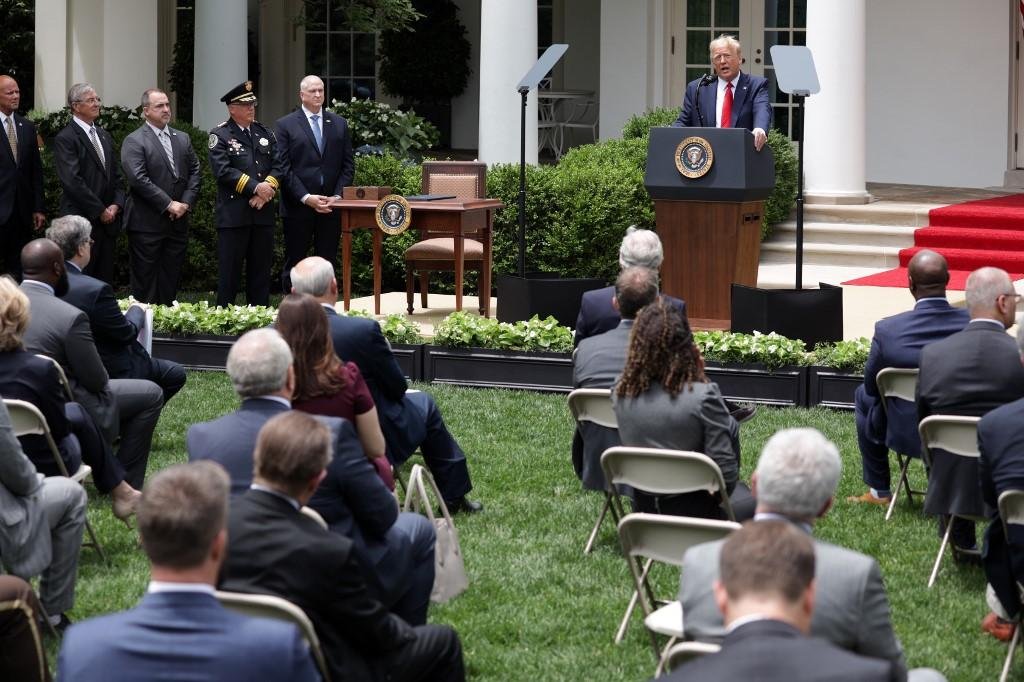 Donald Trump fez an&uacute;ncio na Casa Branca nesta ter&ccedil;a-feira