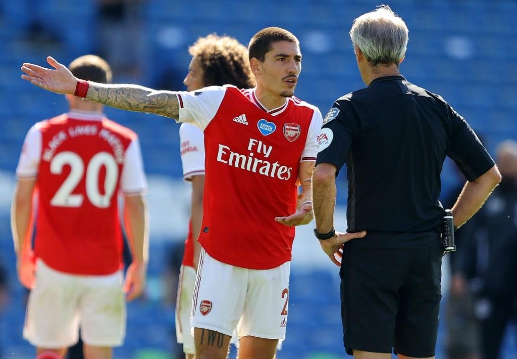 Arsenal perdeu de 2 a 1 para o Brighton
