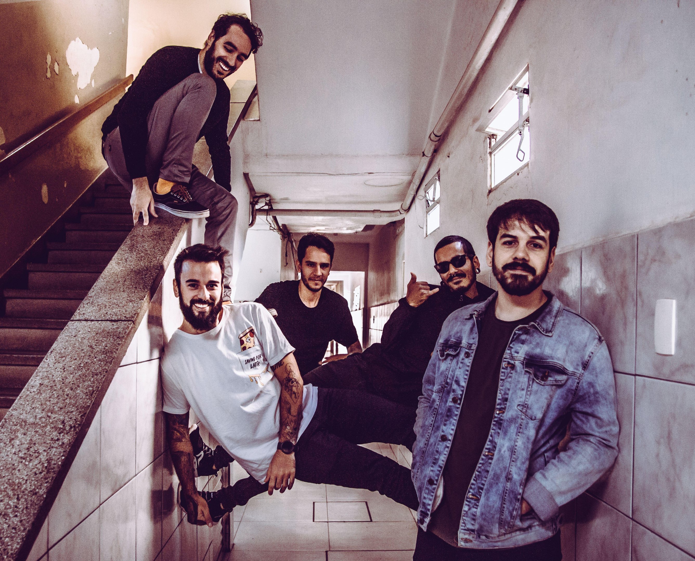 Com mudan&ccedil;a de nome e cantando em portugu&ecirc;s, banda quer melhor comunica&ccedil;&atilde;o com o p&uacute;blico