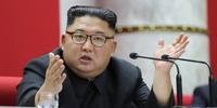 King Jong Un decide suspender planos militares contra o Sul