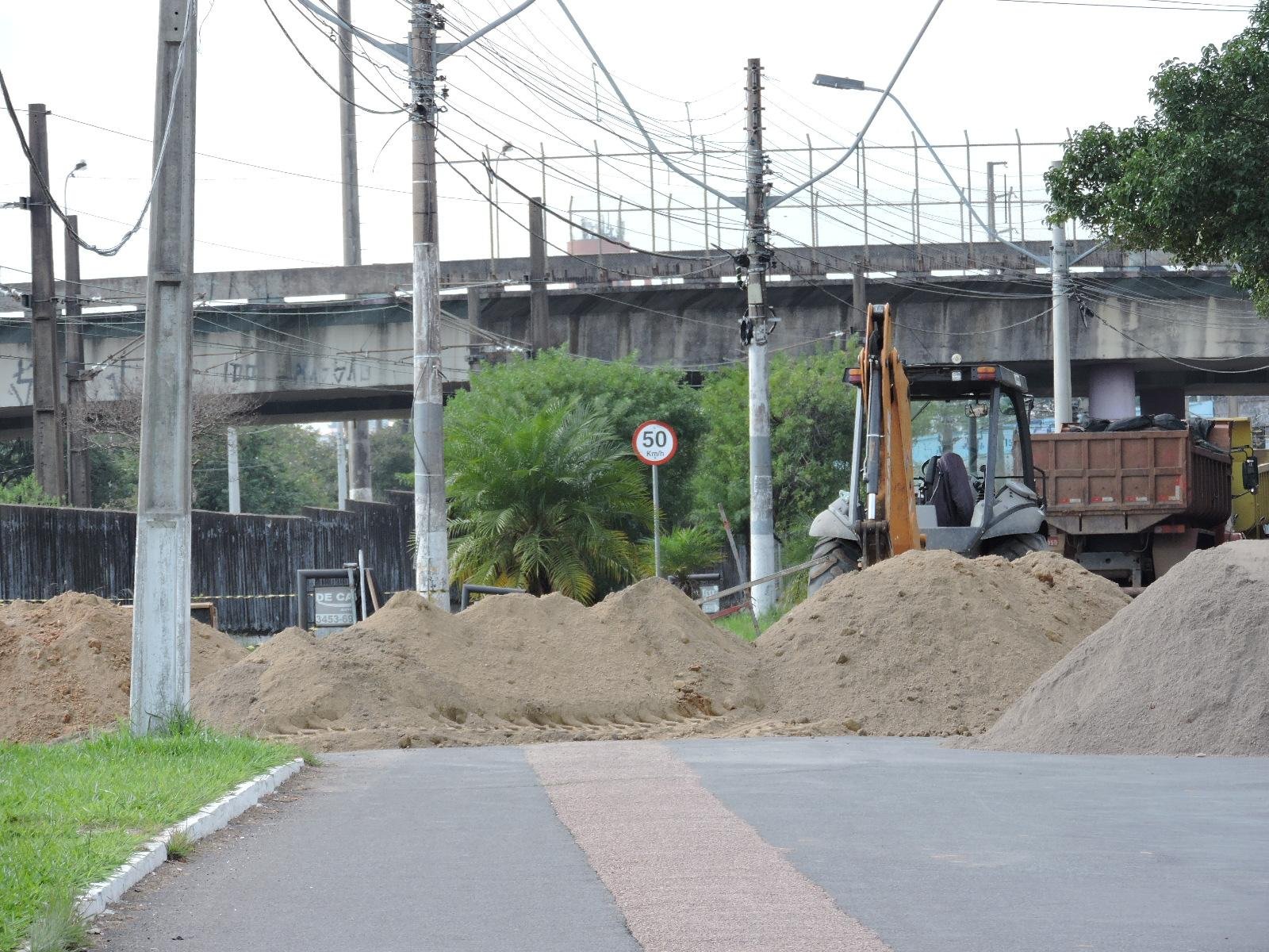 Os trabalhos se iniciaram no &uacute;ltimo dia 17 de junho e devem se prolongar at&eacute; o pr&oacute;ximo dia 10