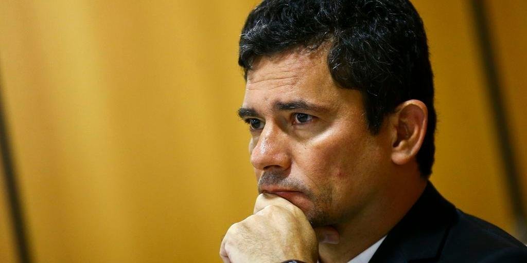Ex-ministro reagiu com estranheza a pedido de Augusto Aras