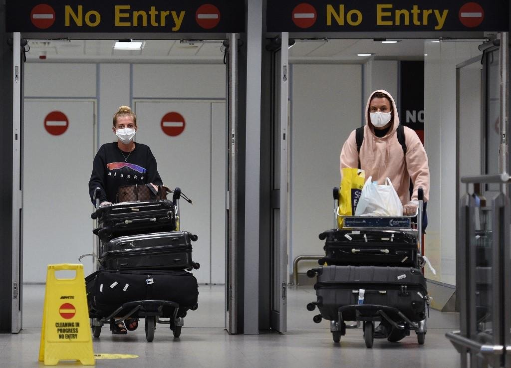 Viajantes de 50 pa&iacute;ses poder&atilde;o entrar na Inglaterra