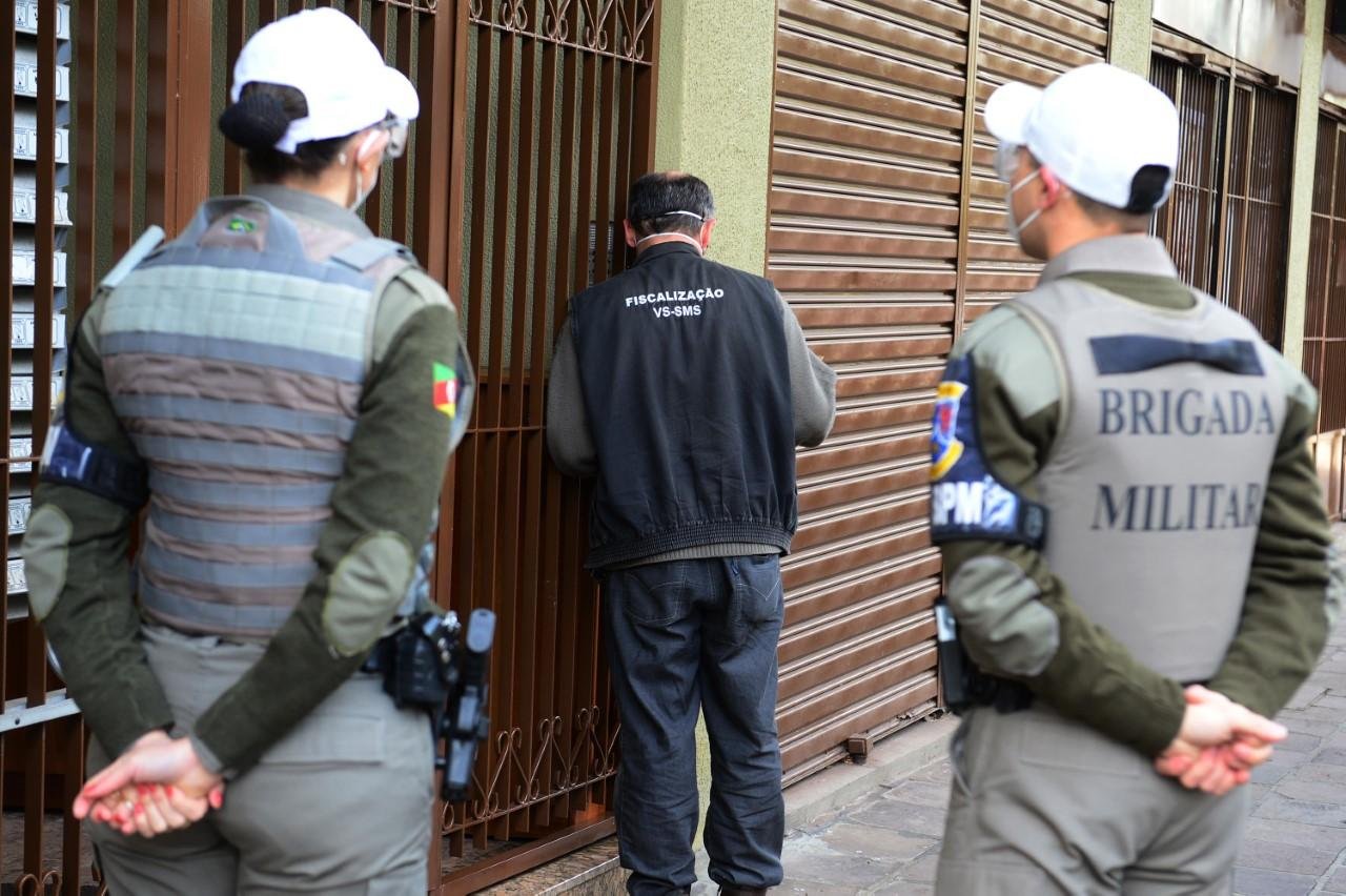 Vigil&acirc;ncia Epidemiol&oacute;gica conta com o apoio da Brigada Militar nas fiscaliza&ccedil;&otilde;es
