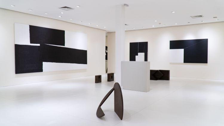 Exposi&ccedil;&atilde;o  "Amilcar de Castro - 100 anos", na Dan Galeria, em S&atilde;o Paulo