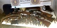 Armas, munição e apetrechos usados na caça ilegal foram apreendidos pelo efetivo do 1º BABM